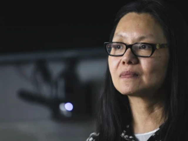 Close up shot of Professor Janet Meiling Roveda